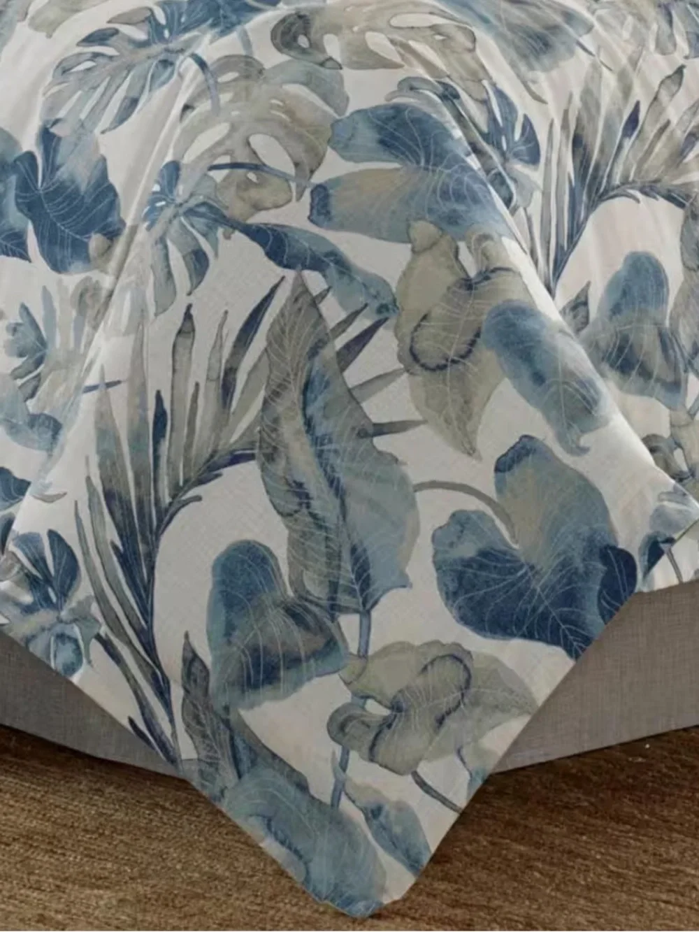 Raw Coast 4-Piece Medium Blue Botanical Cotton Queen Comforter Set NWT